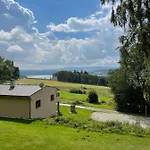 Lodge Adam U Lipna Horní Planá