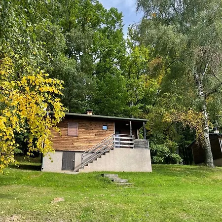 Orman Evi Adam U Lipna