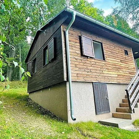 Adam U Lipna Lodge *